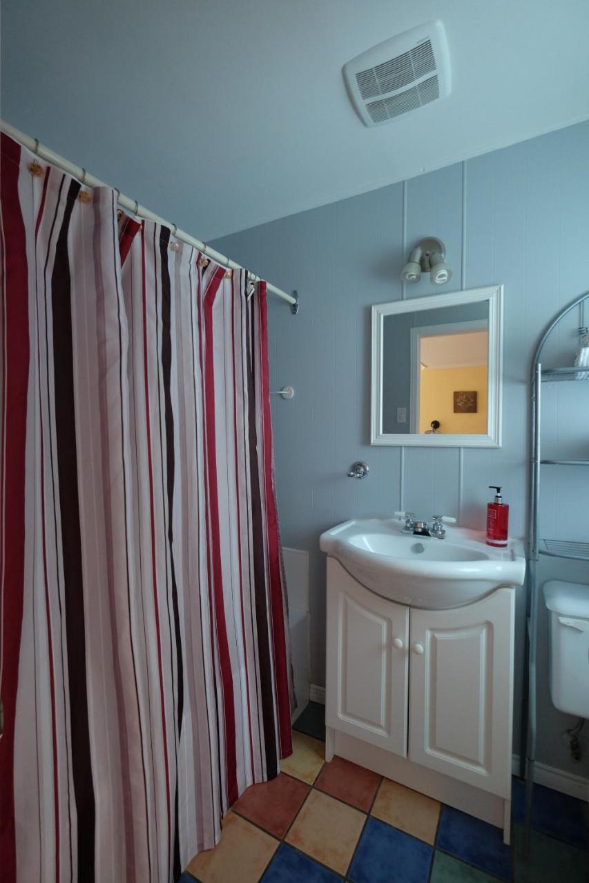 Motel Canadien Trois-Rivières エクステリア 写真